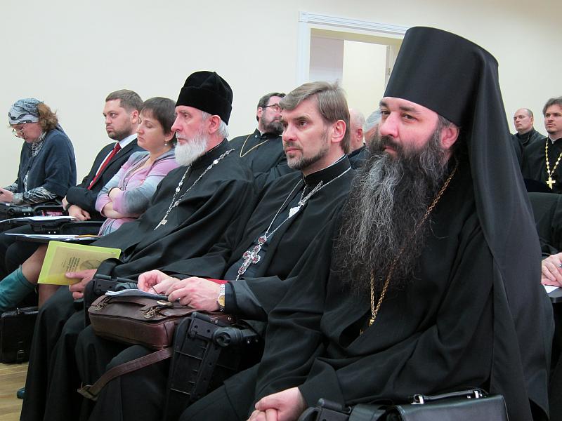 Участие настоятеля храма протоиерея Анатолия Комара в работе секции «Вопросы подготовки и деятельности приходского катехизатора» Участие настоятеля храма протоиерея Анатолия Комара в работе секции «Вопросы подготовки и деятельности приходского катехизатора»